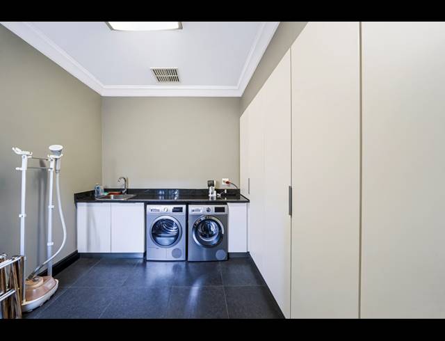 5 BEDROOM HOUSE FOR SALE IN EVERTON